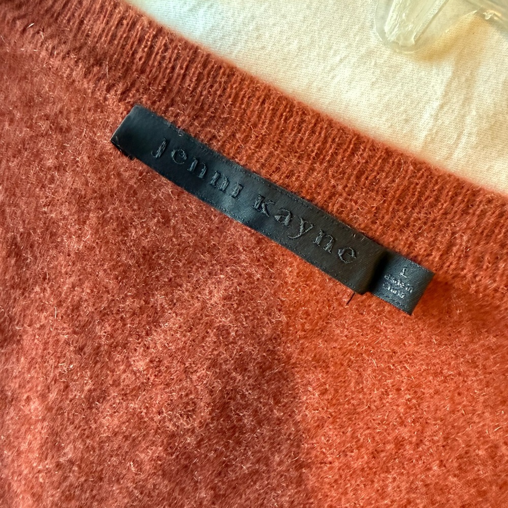 Jenni Kayne Terracotta V-Neck Sweater - Picture 4 of 6